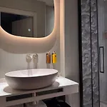Hotel Rock Crystal Boutique