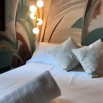 Rock Crystal Boutique 4*