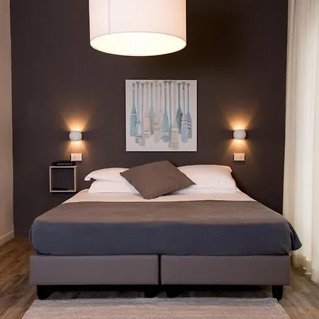 Hotel Rock Crystal 4*