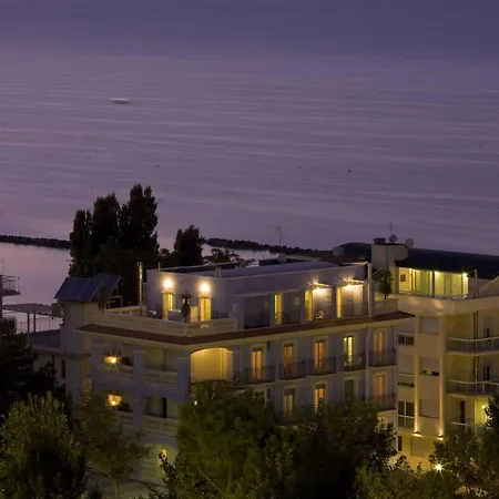 Rock Crystal Boutique Hotel