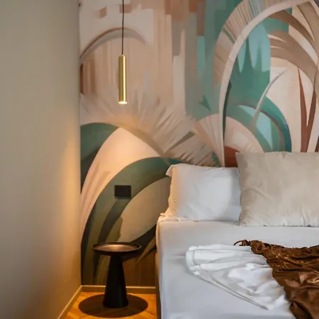 Rock Crystal Boutique Hotel